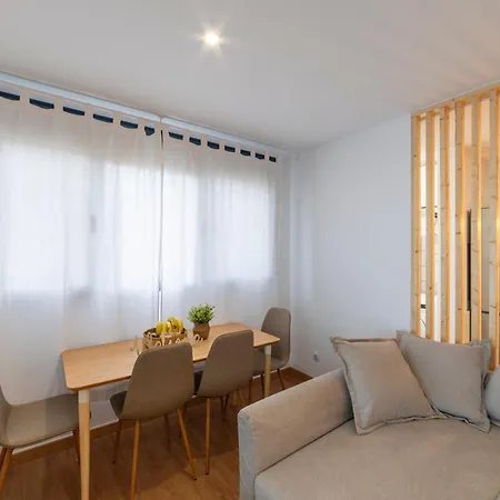 Apartment Loft Sardina Del Norte *